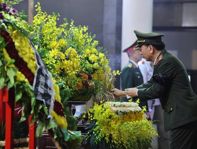 LỄ QUỐC TANG NGUYÊN CHỦ TỊCH NƯỚC TRẦN ĐỨC LƯƠNG- Ảnh 37.