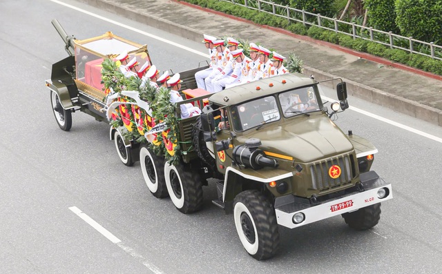 LỄ QUỐC TANG NGUYÊN CHỦ TỊCH NƯỚC TRẦN ĐỨC LƯƠNG- Ảnh 45.