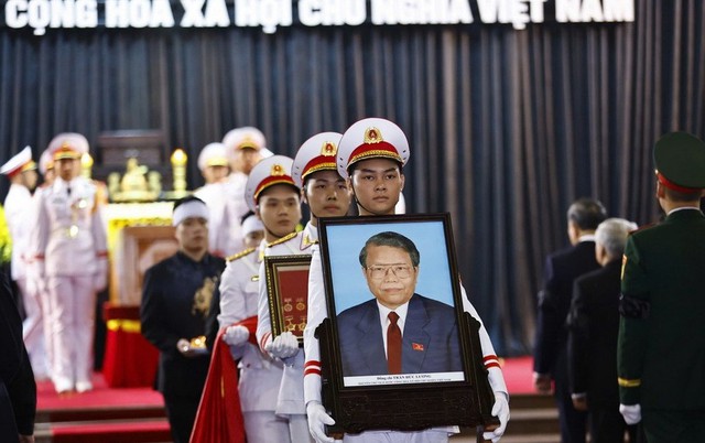 LỄ QUỐC TANG NGUYÊN CHỦ TỊCH NƯỚC TRẦN ĐỨC LƯƠNG- Ảnh 31.