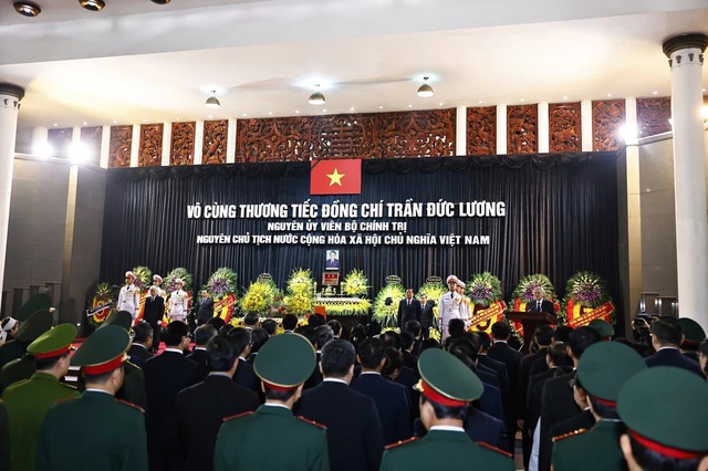LỄ QUỐC TANG NGUYÊN CHỦ TỊCH NƯỚC TRẦN ĐỨC LƯƠNG- Ảnh 16.