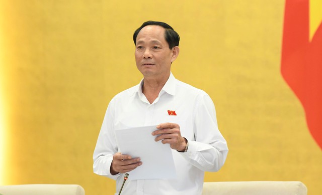 Sắp xếp tổ chức bộ máy quân đội: Thống nhất trình Quốc hội xem xét, thông qua dự án sửa 11 luật tại Kỳ họp thứ 9- Ảnh 3. Sắp xếp tổ chức bộ máy quân đội: Thống nhất trình Quốc hội xem xét, thông qua dự án sửa 11 luật tại Kỳ họp thứ 9- Ảnh 3.