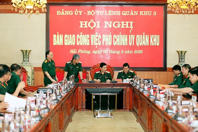 Bổ nhiệm Cục trưởng Cục Tổ chức, Tổng cục Chính trị Quân đội nhân dân Việt Nam- Ảnh 1. Bổ nhiệm Cục trưởng Cục Tổ chức, Tổng cục Chính trị Quân đội nhân dân Việt Nam- Ảnh 1.