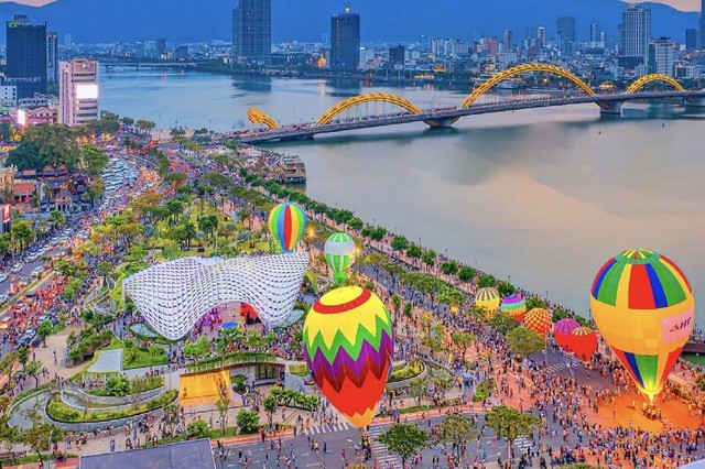 Kinh tế Việt Nam 2025: NẮM BẮT XU HƯỚNG, TẬN DỤNG THỜI CƠ, LÀM MỚI ĐỘNG LỰC TIÊU DÙNG THÚC ĐẨY TĂNG TRƯỞNG- Ảnh 2.