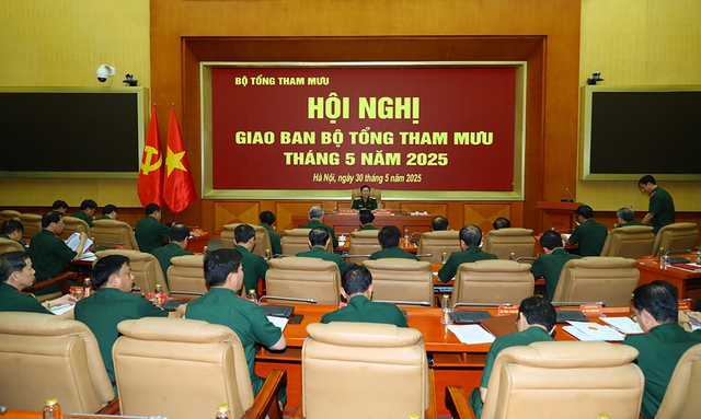 Triển khai chặt chẽ Đề án sắp xếp tổ chức quân sự địa phương; rà soát, bổ sung chức năng, nhiệm vụ, chức vụ chỉ huy của Ban chỉ huy quân sự cấp xã- Ảnh 4. Triển khai chặt chẽ Đề án sắp xếp tổ chức quân sự địa phương; rà soát, bổ sung chức năng, nhiệm vụ, chức vụ chỉ huy của Ban chỉ huy quân sự cấp xã- Ảnh 4.
