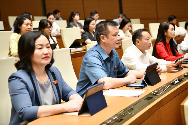 Tập trung tinh giản biên chế; giải quyết tốt chế độ khi sắp xếp bộ máy; chỉ định nhân sự lãnh đạo các tỉnh, thành phố mới- Ảnh 4. Tập trung tinh giản biên chế; giải quyết tốt chế độ khi sắp xếp bộ máy; chỉ định nhân sự lãnh đạo các tỉnh, thành phố mới- Ảnh 4.