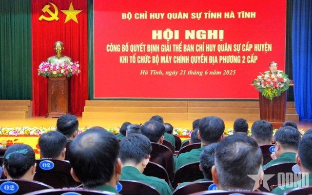 Giải thể Ban Chỉ huy Quân sự 12 huyện, thị xã, thành phố; thành lập 3 Ban Chỉ huy phòng thủ khu vực- Ảnh 1. Giải thể Ban Chỉ huy Quân sự 12 huyện, thị xã, thành phố; thành lập 3 Ban Chỉ huy phòng thủ khu vực- Ảnh 1.