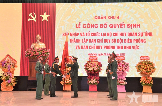 Sáp nhập và tổ chức lại cơ quan quân sự địa phương Quân khu 4- Ảnh 2.