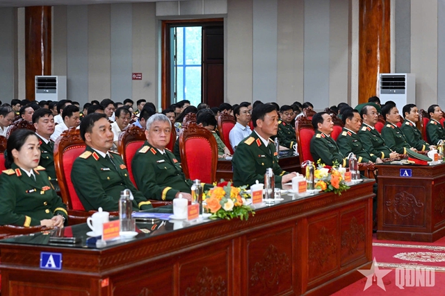 Thành lập Ban chỉ huy Phòng thủ khu vực tại Bộ tư lệnh Thủ đô Hà Nội- Ảnh 3. Thành lập Ban chỉ huy Phòng thủ khu vực tại Bộ tư lệnh Thủ đô Hà Nội- Ảnh 3.