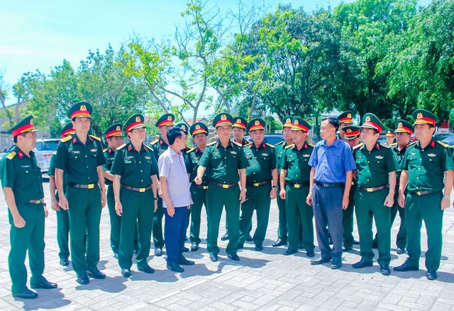 Rà soát kỹ lưỡng, không để xảy ra sơ suất trong quá trình sắp xếp, tổ chức quân sự địa phương- Ảnh 3. Rà soát kỹ lưỡng, không để xảy ra sơ suất trong quá trình sắp xếp, tổ chức quân sự địa phương- Ảnh 3.