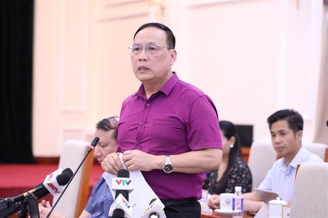 PHỔ ĐIỂM 2025 ảnh hưởng thế nào đến TUYỂN SINH ĐẠI HỌC?- Ảnh 2. PHỔ ĐIỂM 2025 ảnh hưởng thế nào đến TUYỂN SINH ĐẠI HỌC?- Ảnh 2.