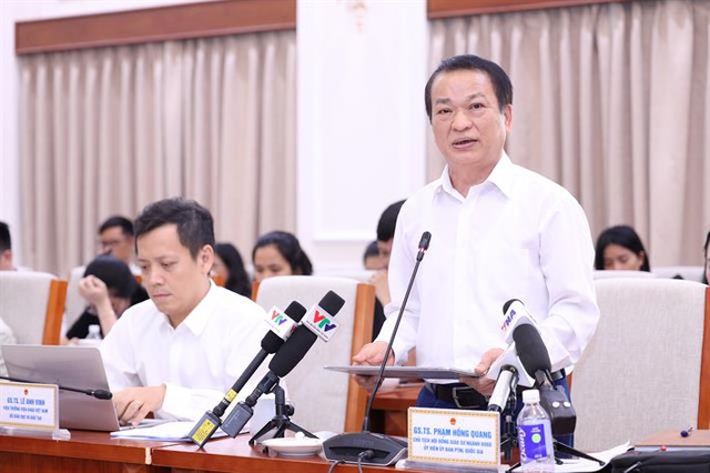 PHỔ ĐIỂM 2025 ảnh hưởng thế nào đến TUYỂN SINH ĐẠI HỌC?- Ảnh 3. PHỔ ĐIỂM 2025 ảnh hưởng thế nào đến TUYỂN SINH ĐẠI HỌC?- Ảnh 3.