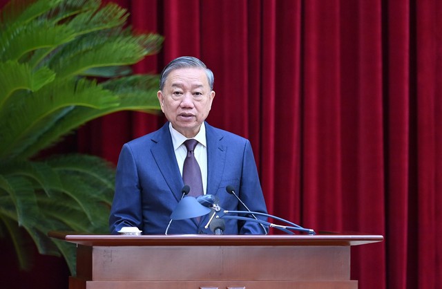TOÀN VĂN: PHÁT BIỂU KHAI MẠC CỦA TỔNG BÍ THƯ TÔ LÂM TẠI HỘI NGHỊ TRUNG ƯƠNG 12 KHÓA XIII- Ảnh 4. TOÀN VĂN: PHÁT BIỂU KHAI MẠC CỦA TỔNG BÍ THƯ TÔ LÂM TẠI HỘI NGHỊ TRUNG ƯƠNG 12 KHÓA XIII- Ảnh 4.