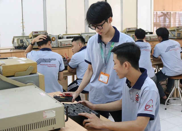Điểm sàn tuyển sinh năm 2025 của Học viện Công nghệ Bưu chính Viễn thông- Ảnh 1. Điểm sàn tuyển sinh năm 2025 của Học viện Công nghệ Bưu chính Viễn thông- Ảnh 1.