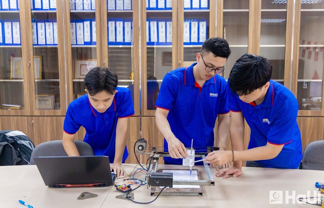 Điểm sàn tuyển sinh năm 2025 của Trường Đại học Công nghiệp Hà Nội- Ảnh 1.