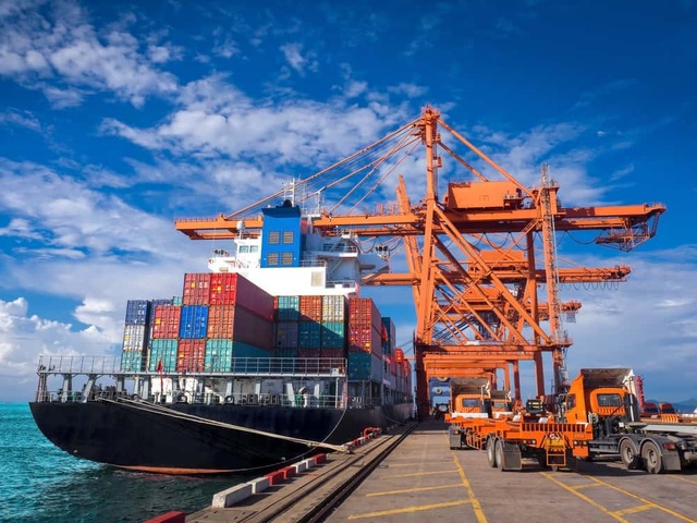 Kinh tế 6 tháng 2025: THỰC HIỆN TƯ DUY PHÁT TRIỂN TOÀN DIỆN, TẠO NỀN TẢNG CHO TĂNG TRƯỞNG NHANH HƠN, BỀN VỮNG HƠN- Ảnh 1. Kinh tế 6 tháng 2025: THỰC HIỆN TƯ DUY PHÁT TRIỂN TOÀN DIỆN, TẠO NỀN TẢNG CHO TĂNG TRƯỞNG NHANH HƠN, BỀN VỮNG HƠN- Ảnh 1.