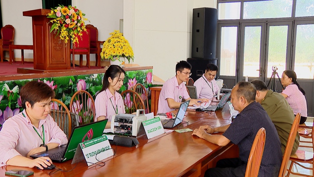 Đề xuất nâng mức vay, điều chỉnh lãi suất cho vay hỗ trợ tạo việc làm, duy trì, mở rộng việc làm- Ảnh 1.