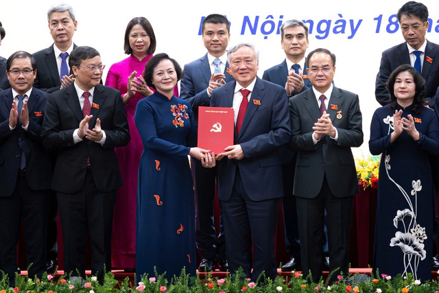 Chỉ định 29 đồng chí tham gia Ban Chấp hành Đảng bộ Bộ Nội vụ nhiệm kỳ 2025-2030- Ảnh 1. Chỉ định 29 đồng chí tham gia Ban Chấp hành Đảng bộ Bộ Nội vụ nhiệm kỳ 2025-2030- Ảnh 1.