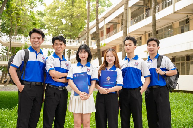 Điểm chuẩn Trường Đại học Sư phạm Kỹ thuật TPHCM (HCMUTE) năm 2025- Ảnh 4. Điểm chuẩn Trường Đại học Sư phạm Kỹ thuật TPHCM (HCMUTE) năm 2025- Ảnh 4.