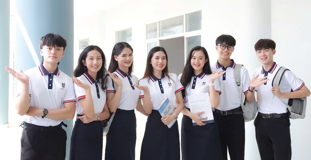 Điểm chuẩn Trường Đại học Ngân hàng TPHCM năm 2025- Ảnh 1. Điểm chuẩn Trường Đại học Ngân hàng TPHCM năm 2025- Ảnh 1.