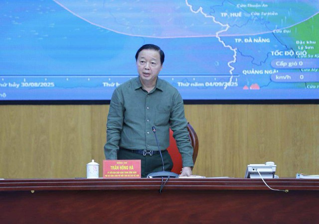 CẤP BÁCH ứng phó BÃO SỐ 5 (Kajiki): KHẨN TRƯƠNG DI DÂN, CẤM RA ĐƯỜNG từ 11-18h...- Ảnh 1.