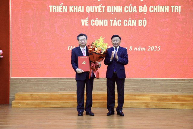 Bộ Chính trị bổ nhiệm đồng chí Nguyễn Thanh Nghị giữ chức Trưởng Ban Chính sách, chiến lược Trung ương- Ảnh 1. Bộ Chính trị bổ nhiệm đồng chí Nguyễn Thanh Nghị giữ chức Trưởng Ban Chính sách, chiến lược Trung ương- Ảnh 1.