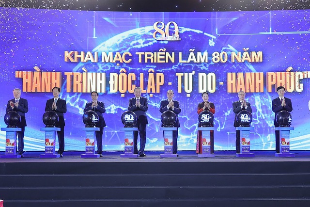 Triển lãm thành tựu đất nước "80 năm HÀNH TRÌNH ĐỘC LẬP - TỰ DO - HẠNH PHÚC"- Ảnh 5.