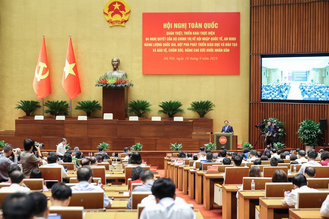 Thủ tướng: Triển khai ngay các chủ trương về chế độ tiền lương, phụ cấp cho nhà giáo; rà soát, sắp xếp các cơ sở giáo dục đại học, giáo dục nghề nghiệp- Ảnh 14.