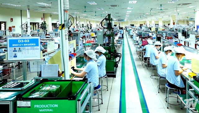 Xây dựng Thái Nguyên trở thành trung tâm công nghiệp hiện đại, thu nhập trung bình cao trước 2030- Ảnh 2. Xây dựng Thái Nguyên trở thành trung tâm công nghiệp hiện đại, thu nhập trung bình cao trước 2030- Ảnh 2.