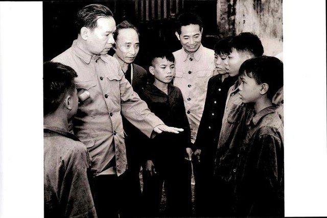 Sáng 5/9 TRỰC TIẾP: LỄ KHAI GIẢNG năm học mới và Kỷ niệm 80 năm thành lập Bộ Quốc gia Giáo dục- Ảnh 9. Sáng 5/9 TRỰC TIẾP: LỄ KHAI GIẢNG năm học mới và Kỷ niệm 80 năm thành lập Bộ Quốc gia Giáo dục- Ảnh 9.