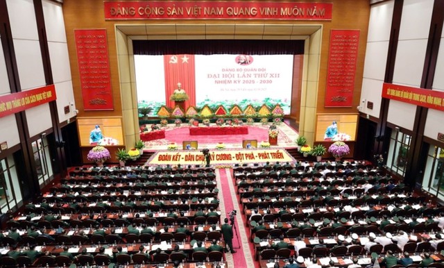 KHAI MẠC TRỌNG THỂ ĐẠI HỘI ĐẠI BIỂU ĐẢNG BỘ QUÂN ĐỘI NHIỆM KỲ 2025-2030- Ảnh 11. KHAI MẠC TRỌNG THỂ ĐẠI HỘI ĐẠI BIỂU ĐẢNG BỘ QUÂN ĐỘI NHIỆM KỲ 2025-2030- Ảnh 11.