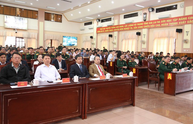 Ban hành biểu tổ chức biên chế Ban Chỉ huy quân sự xã, phường; bổ nhiệm 135 Chỉ huy trưởng- Ảnh 1. Ban hành biểu tổ chức biên chế Ban Chỉ huy quân sự xã, phường; bổ nhiệm 135 Chỉ huy trưởng- Ảnh 1.