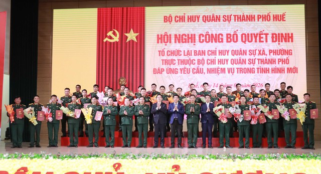 Kiện toàn tổ chức Ban Chỉ huy Quân sự cấp xã; tổ chức tuyển dụng công chức vào phục vụ quân đội- Ảnh 1.