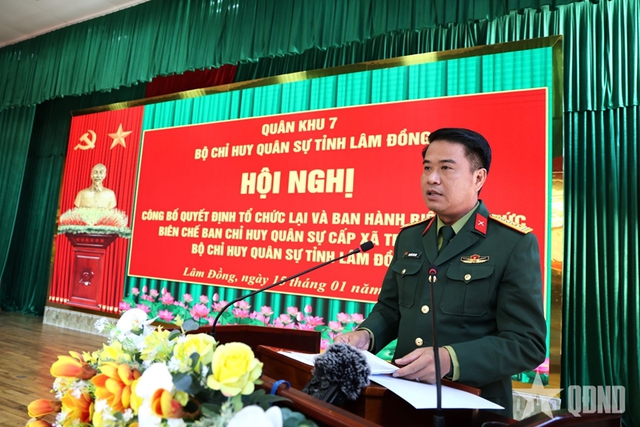 Sắp xếp Ban Chỉ huy quân sự: Bổ nhiệm 124 Chỉ huy trưởng; điều động 500 sĩ quan, quân nhân về cấp xã- Ảnh 1.