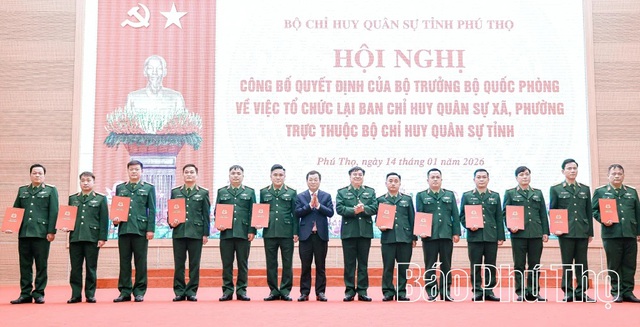 Điều động, bổ nhiệm 148 sĩ quan giữ chức Chỉ huy trưởng Ban Chỉ huy Quân sự cấp xã- Ảnh 2.
