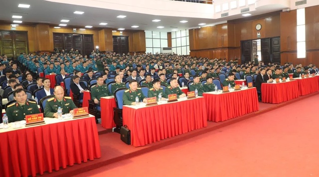 Tổ chức lại Ban Chỉ huy Quân sự cấp xã: Bổ nhiệm 166 Chỉ huy trưởng- Ảnh 1.