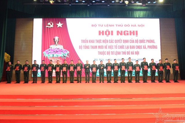 Bổ nhiệm 126 Chỉ huy trưởng Ban Chỉ huy Quân sự cấp xã; nhanh chóng củng cố doanh trại, nơi làm việc- Ảnh 2.