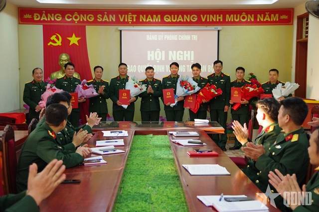 Kiện toàn Ban Chỉ huy quân sự xã, phường: Xây dựng lực lượng vũ trang địa phương tinh, gọn, mạnh, hiệu lực, hiệu quả - Ảnh 1.