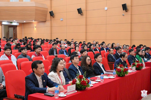 Sắp xếp, tổ chức lại đơn vị sự nghiệp y tế: Hiện thực hóa mô hình Trường - Viện- Ảnh 1.