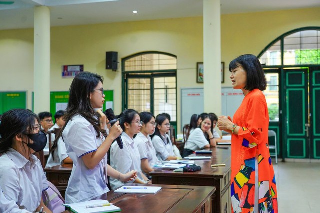 Đề xuất chế độ phụ cấp ưu đãi với viên chức, người lao động trong các cơ sở giáo dục công lập- Ảnh 2.