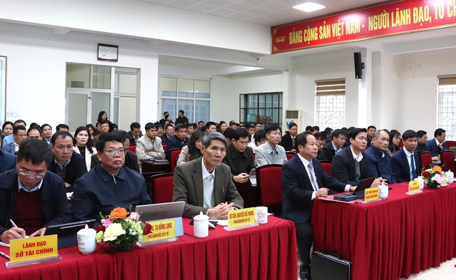 Khẩn trương sắp xếp cơ sở y tế, chuyển giao nguyên trạng các trạm, điểm trạm y tế cho UBND xã, phường- Ảnh 1.