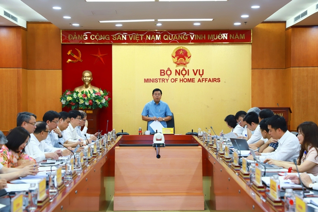 Xây dựng các nghị định, thông tư về tiền lương, mức lương tối thiểu, bảo hiểm xã hội- Ảnh 2.