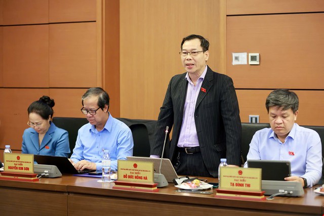 Kiến nghị khẩn trương sửa đổi quy định về phụ cấp, biên chế cán bộ cấp xã; điều chỉnh vị trí việc làm nhân sự y tế trường học...- Ảnh 1.