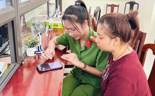 Quy định tổ chức, bố trí cán bộ, chiến sĩ làm việc tại Bộ phận Tiếp nhận và trả kết quả tập trung Công an cấp xã- Ảnh 1.