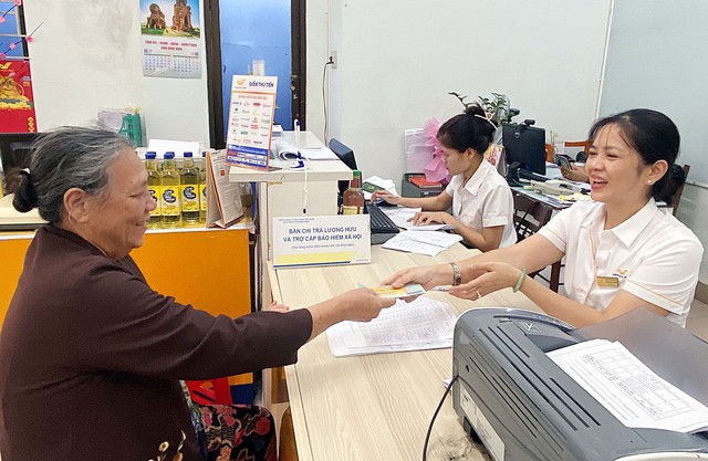 Kiến nghị giảm độ tuổi hưởng trợ cấp, nâng mức trợ cấp hưu trí xã hội- Ảnh 1.