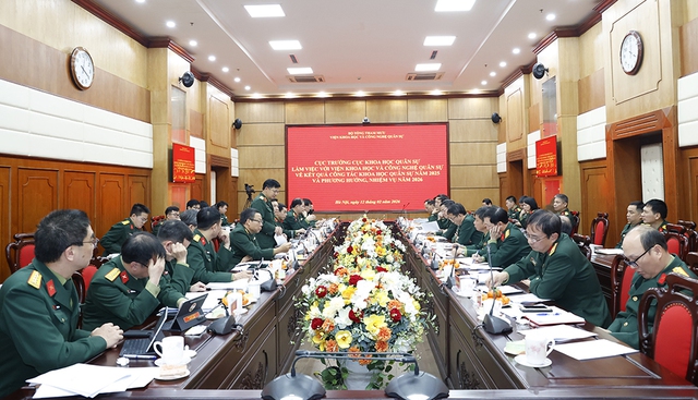 Sản xuất, chế tạo thành công nhiều loại vũ khí mới, kỹ thuật cao, phù hợp với yêu cầu tác chiến hiện đại của Quân đội- Ảnh 1.