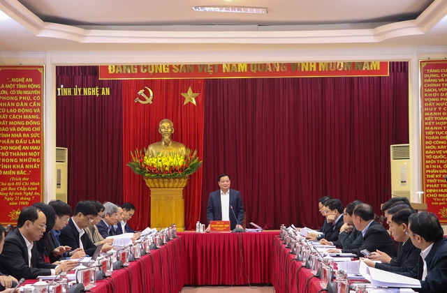 Thống nhất chủ trương đầu tư nhà ở xã hội; ban hành chính sách hỗ trợ cán bộ quản lý tín ngưỡng, tôn giáo - Ảnh 1.