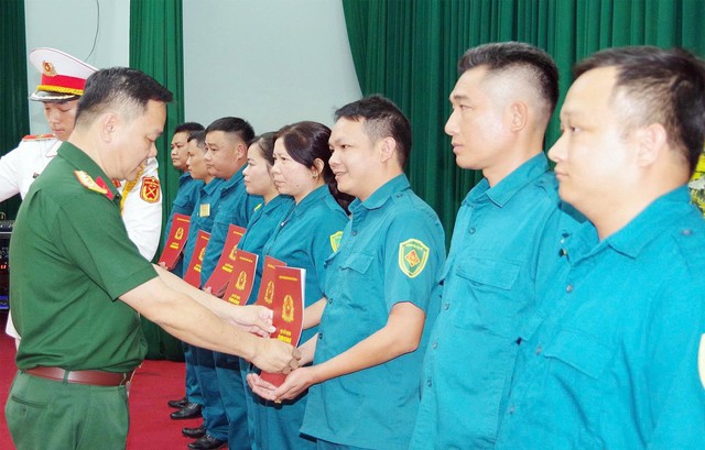 Kiện toàn nhân sự Ban Chỉ huy Quân sự cấp xã: Chủ trương lớn, mang tính chiến lược- Ảnh 1.