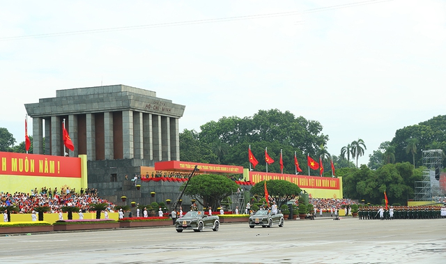 ĐẠI TƯỚNG PHAN VĂN GIANG: TOÀN QUÂN TIẾP TỤC ĐIỀU CHỈNH TỔ CHỨC 'TINH, GỌN, MẠNH'; QUYẾT TÂM NGHIÊN CỨU, SẢN XUẤT VŨ KHÍ, TRANG BỊ TIÊN TIẾN, HIỆN ĐẠI- Ảnh 3.