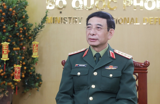 ĐẠI TƯỚNG PHAN VĂN GIANG: TOÀN QUÂN TIẾP TỤC ĐIỀU CHỈNH TỔ CHỨC 'TINH, GỌN, MẠNH'; QUYẾT TÂM NGHIÊN CỨU, SẢN XUẤT VŨ KHÍ, TRANG BỊ TIÊN TIẾN, HIỆN ĐẠI- Ảnh 1.