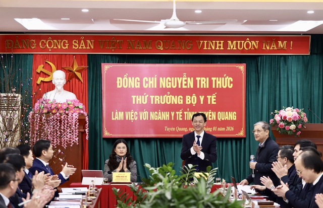 Tổ chức lại bệnh viện; giải thể trung tâm y tế, chuyển nguyên trạng về trạm y tế xã, phường; phát triển nhân lực y tế cơ sở- Ảnh 3.